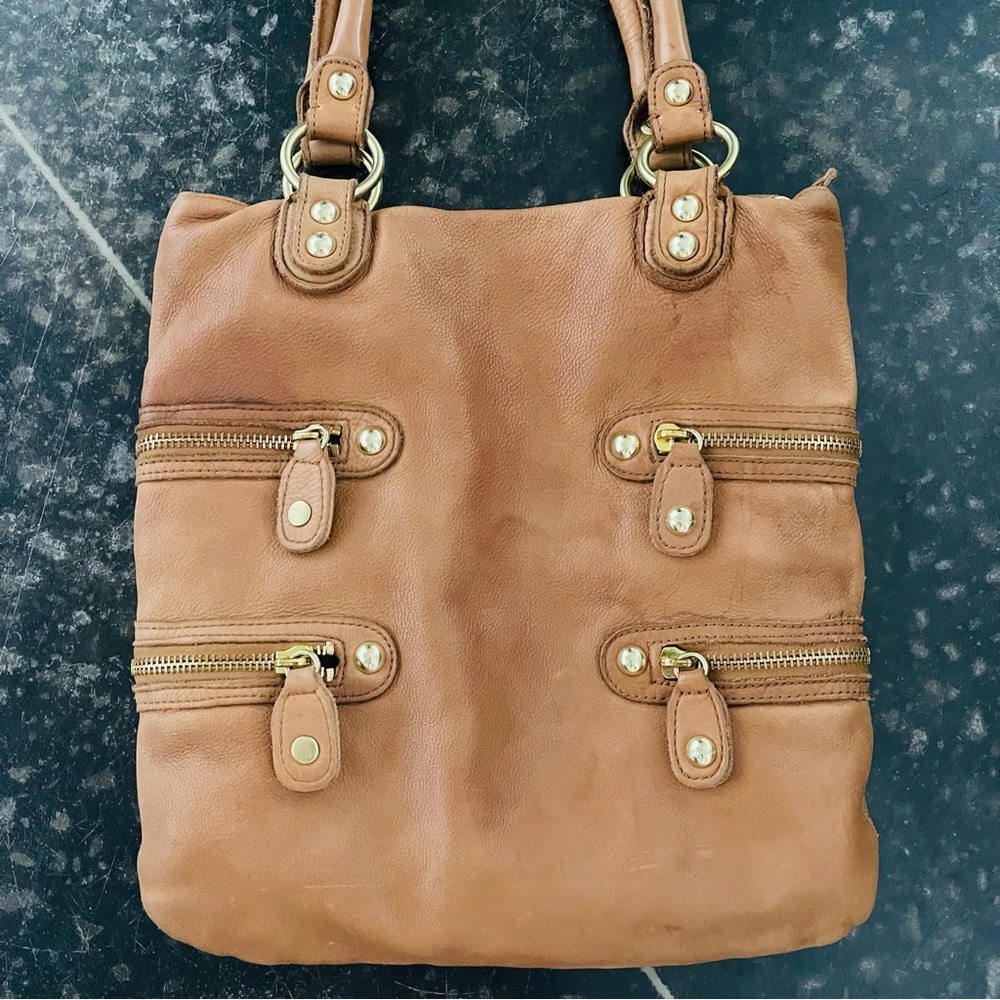 Linea Pelle Brown Leather Shoulder Bag with Gold Accents - Picture 10 of 11